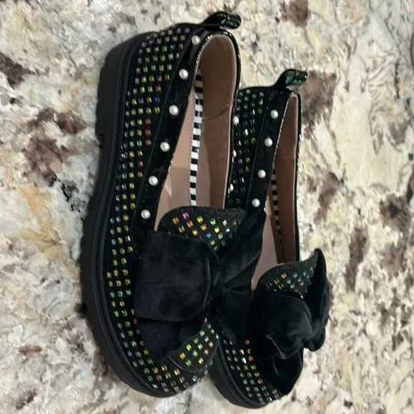 Betsey Johnson Girls Loafer Shoes - Picture 2 of 4